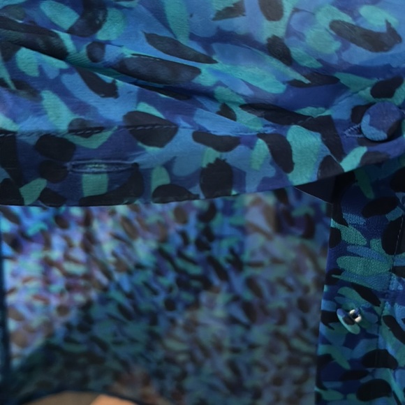 4 for $70.00- Long dress, light & airy, size 1X, Blue,GreenBlack, buttoned front - Picture 4 of 9